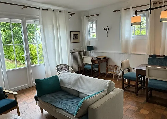 Dom wakacyjny Avec Jardin A Cabourg, Proche Et Centre - Fr-1-487-324 *